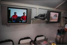 General-Purpose Remote Consultation Motor Vehicle