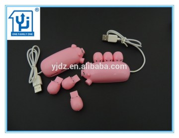 Wholesale Promotional Christmas Gifts Cartoon Pig USB Hub with Card Reader