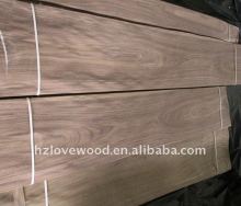 walnut veneer / crown cut / Natural veneer