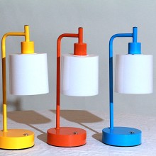 Children's reading eye-protecting table lamps