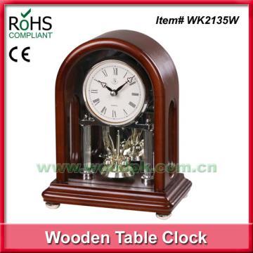 Antique quartz desktop clock with rotation pendulum