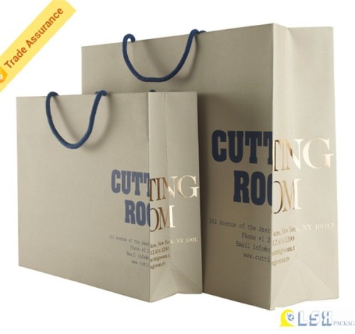 Popular luxury custom paper shopping bag with logo print