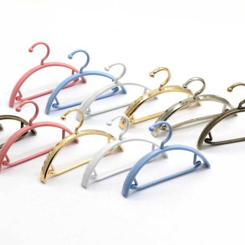 Wholesale Cute Mini  Alloy Clothes Rack Clothes Hanger 100pcs/Bag For Craft DIY Accessories Embellishments