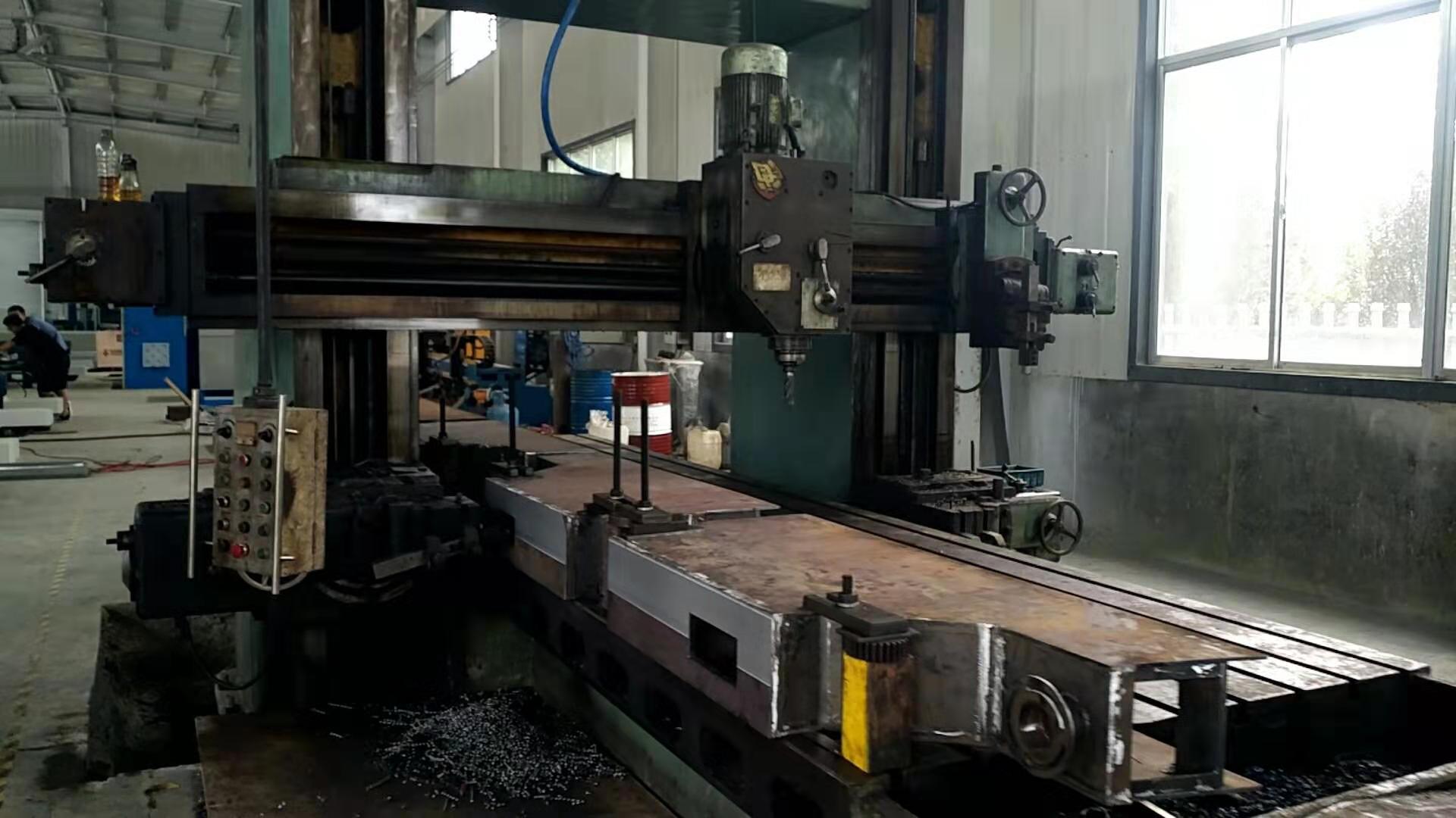 CNC Flame Cutting Machine Metal Cutting Machine For Carbon Steel