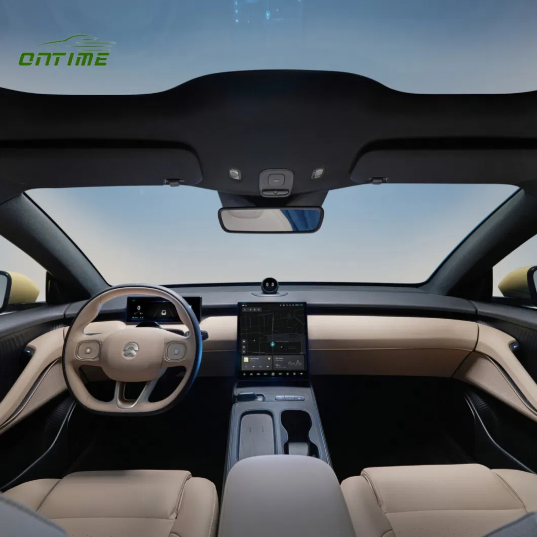 High End Durable Electric Vehicle with a Charging Fast and Long Endurance New Energy Electric Vehicle Et5 Series and a Range of 710 Kilometers
