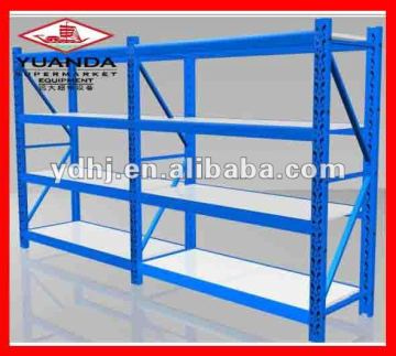 Bolted post Medium duty warehouse shelf