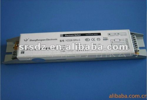 ballast circuit for a fluorescent lamp