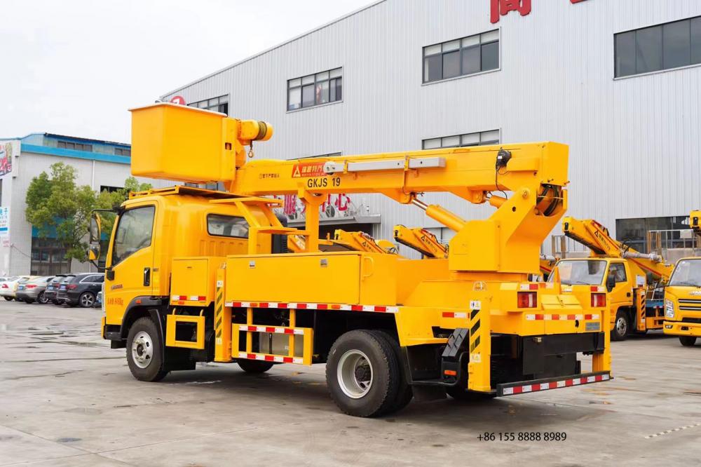 Sinotruk Howo Insulated Arm Aerial Work Truck 5 Jpg