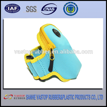 iPhones Compatible Brand and Neoprene,neoprene armband Material Arm Band Cell Phone Holder