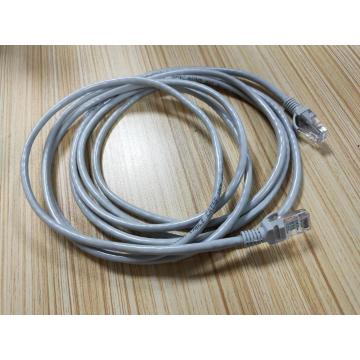 Kabel patch UTP CAT6 berkualitas tinggi