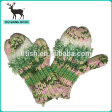 Very special colour cheap thinsulate winter knitted gloves