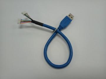 USB 3.0 A/M to housing jumper cable