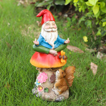 Wholesale Custom Outdoor Lawn Funny Gnomes with Solar Lights