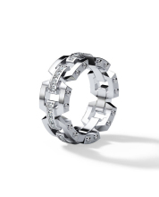 Custom platinum lab-grown diamond chain ring