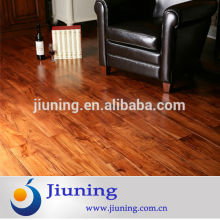 12mm Oak Standard Finish Laminate Floor