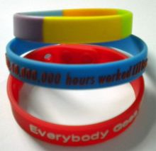 Customize Wide Band Silicone Rubber Sports Bangle Bracelets For Best Choice