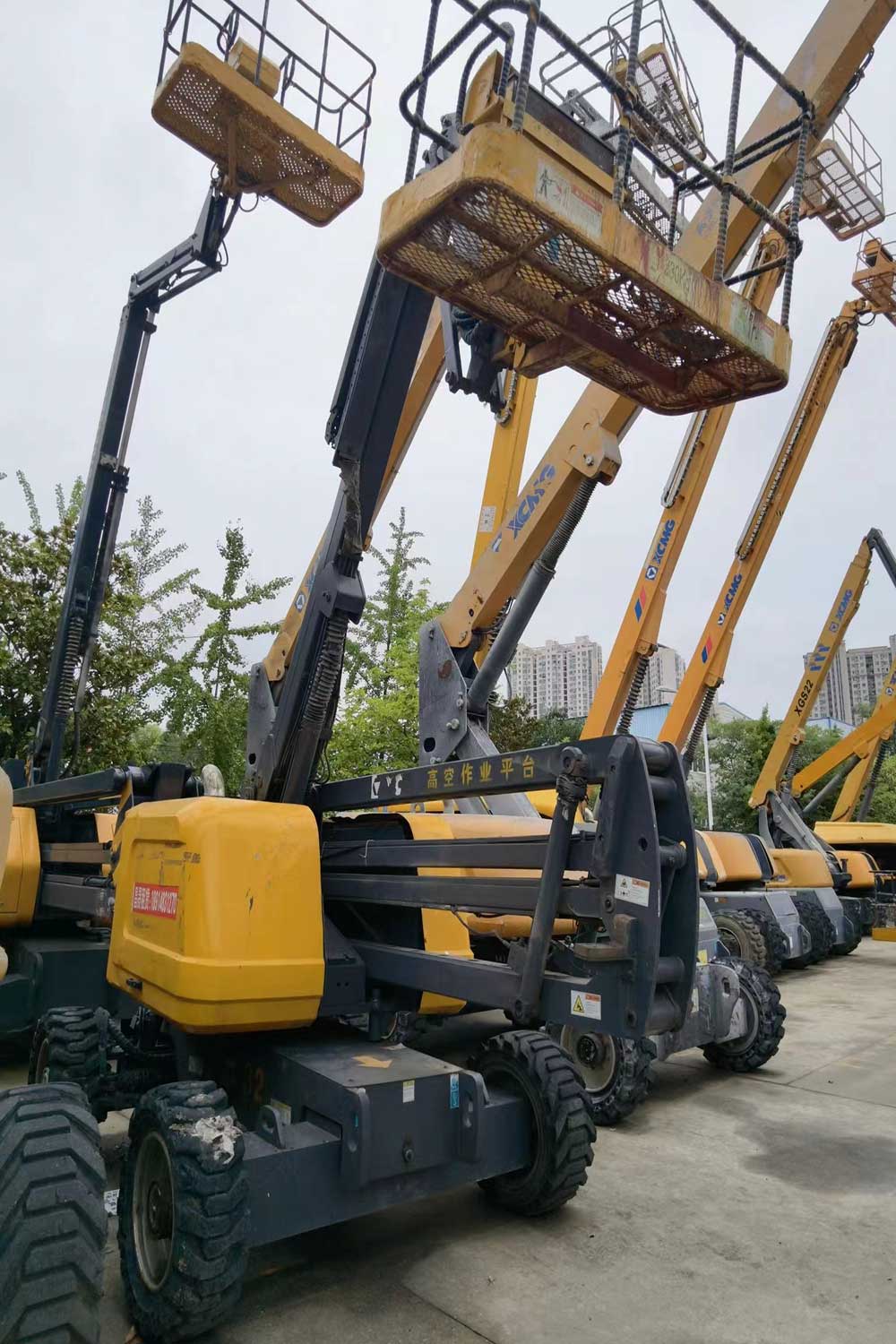 แพลตฟอร์มที่ใช้แล้ว used-aerial-working-platform