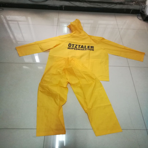 Berkualiti tinggi adat long vinyl pvc baju hujan / kot hujan