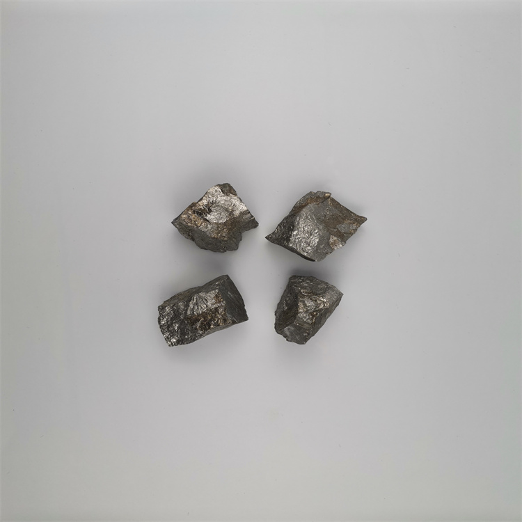 ပုံမှန်အမည် default name