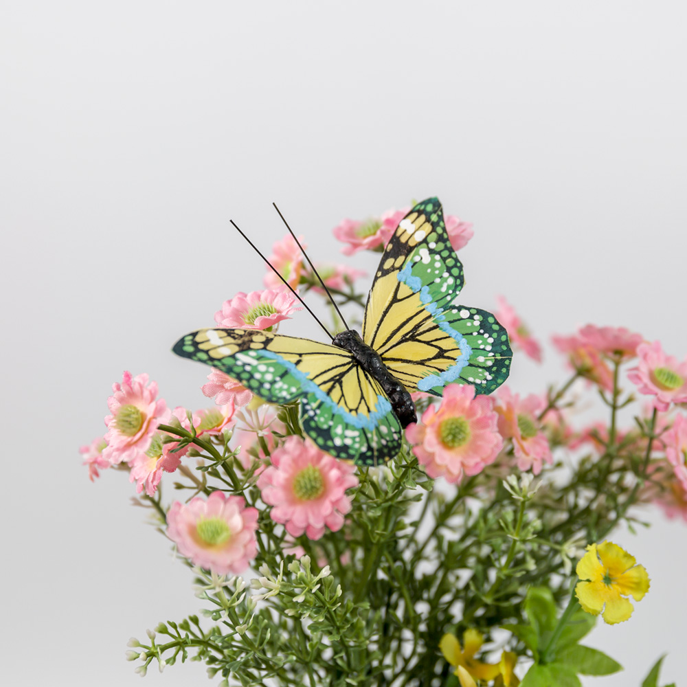 Artesanía de mariposa con papel de seda