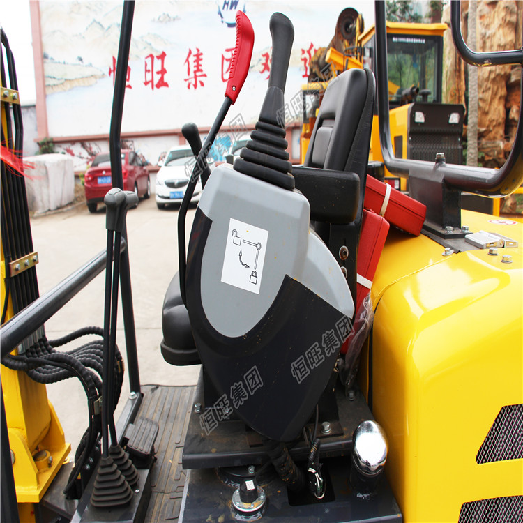 360 degree rotation 1.8ton mini excavator made in China