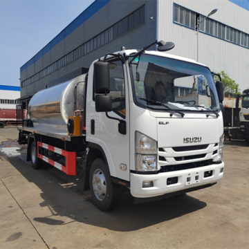 ISUZU 4x2 6cbm Asphalt Distributor Truck for Efficient Road Maintenance