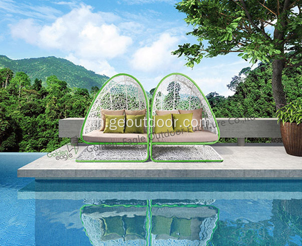 Outdoor Garden Sunbed พร้อมเต็นท์ PE Rattan Sunbed