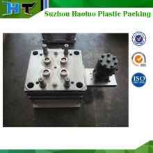 Injection plastic cap mould
