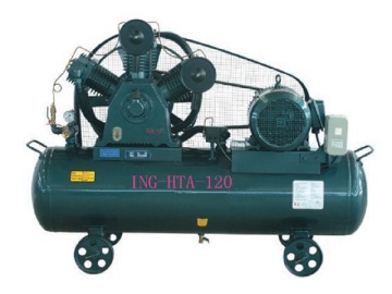 Low pressure piston air compressor