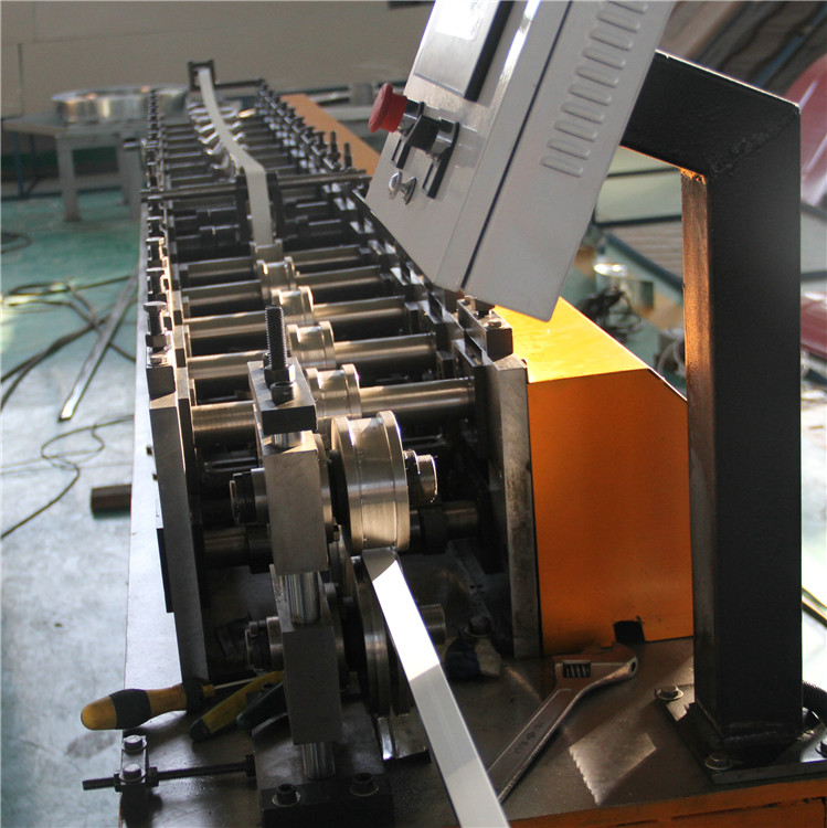 automatic ceiling tee grid forming machine