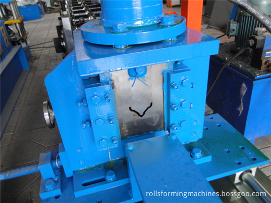 Wall Angle Iron Making Machine, Punching Flower Type Wall Angle Rolling Machine