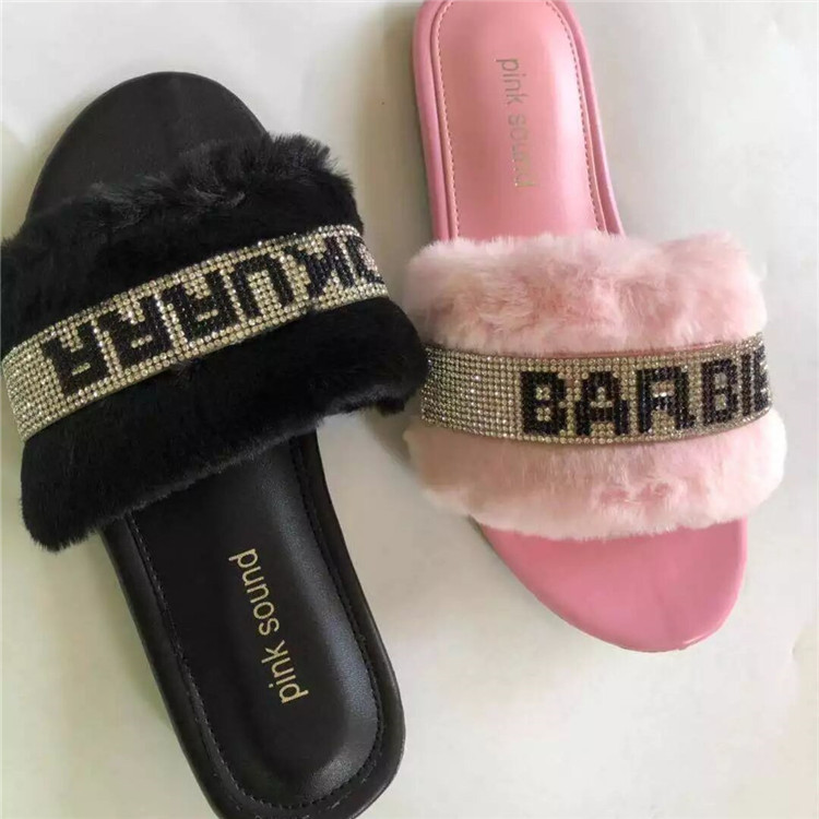 2020 New Arrival Ladies Flat Furry Slippers Pink Glitter Slides for Women Fashion Sandals