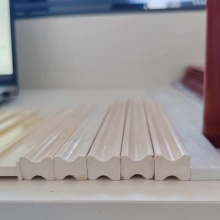 Insulated I-Shaped Strut for transformer