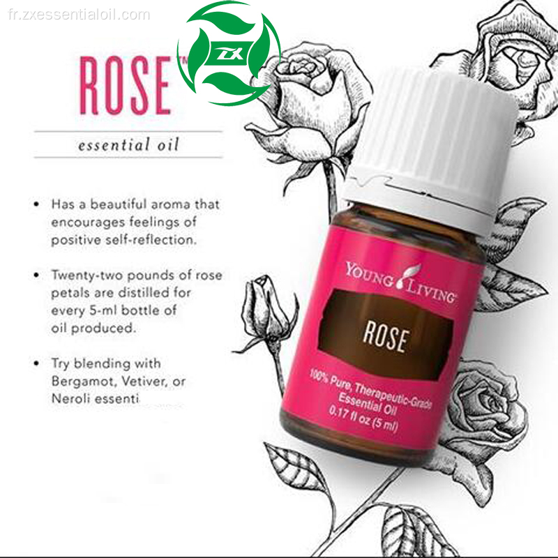 Soins de la peau à l&#39;huile essentielle de rose bio