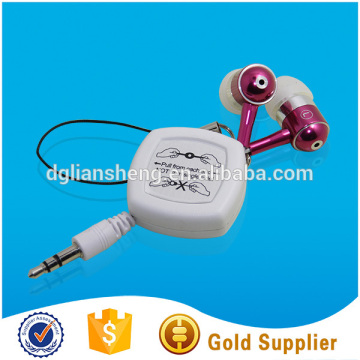 Cute Noise Canceling Earbuds Earphones with Flat Retractable Cord