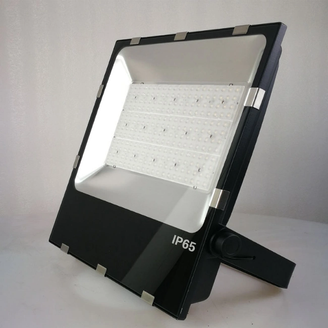 China Factory Outdoor Waterproof IP65 LED Flood Lamp for Basketball Football Court Lighting
