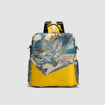 Lightweight printed backpack with pockets