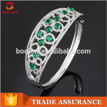 Imported from china fashion jewelry factory price women antique bangles design