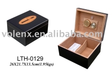 cigar box