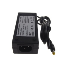 12v 2a 24w десктоп адаптер за лаптоп