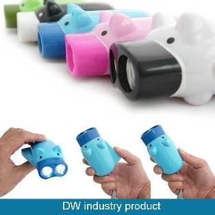 Hand Crank Dynamo Flashlight