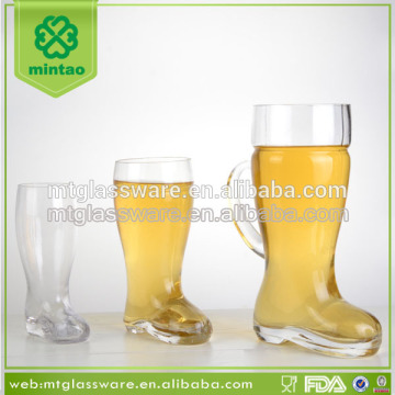 Hot sale boot shaped beer glass/shoes shaped pilsner glass/soccer beer glass
