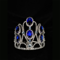 Couronne de reconstitution historique Tiara King avec strass et couleurs de Noël