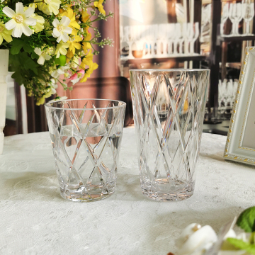 Embossed Decor Cocktail Glass - Hard Plastic Mixed Drinks Cup