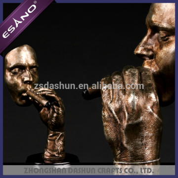 Abstract smoking man resin crafts