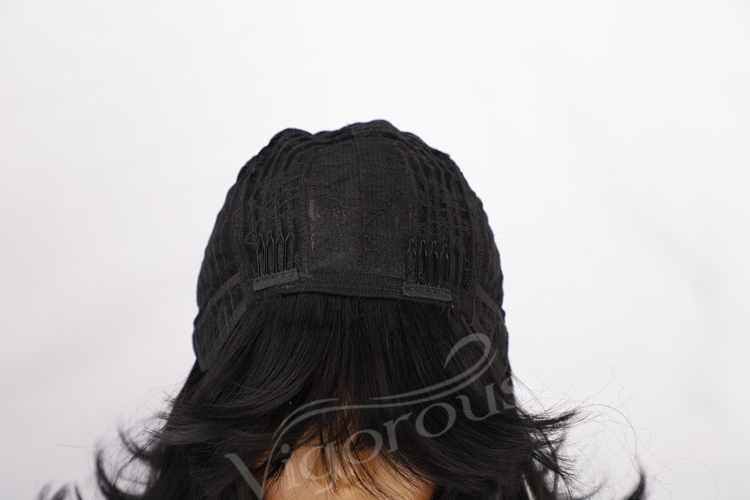 Top Sale Vendor Short Wavy Wig Bangs Synthetic Wigs for Women Natural Color Hair Bob Wigs Heat Resistant Fiber