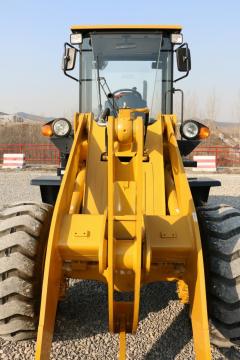 SEM618D Small Wheel Loader Nice Performance for Construction