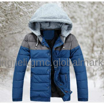 Man\'s jacket thickens maintains warmth hooded down jacket
