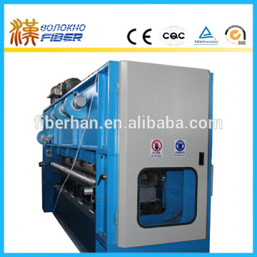 Wide fabric needle machine, needling machine for the wide fabric