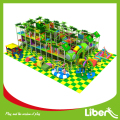 Indoor-Spielplatz mit Ball Pool Grube Klettern Struktur